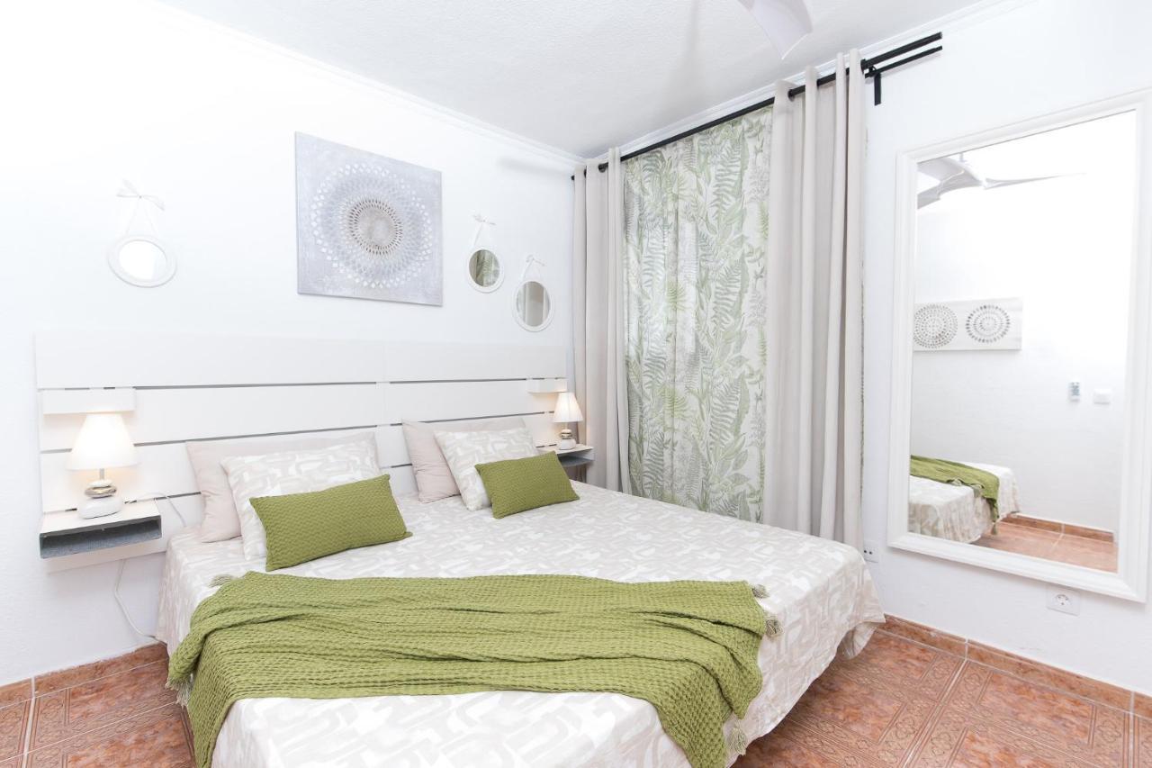 Sea View, Newly Renovated, 2 Bedrooms In Apartment