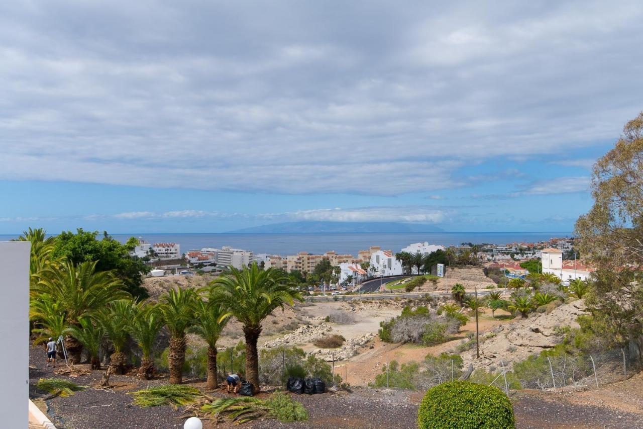 Sea View, Newly Renovated, 2 Bedrooms In *